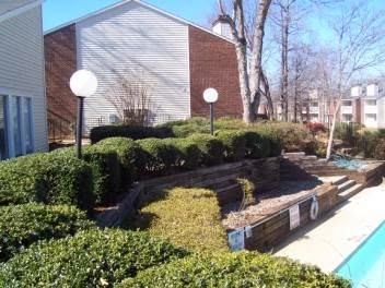 Woodlands Apartments | 6401 Woodbend Dr, Charlotte, NC 28212, USA | Phone: (704) 535-0098
