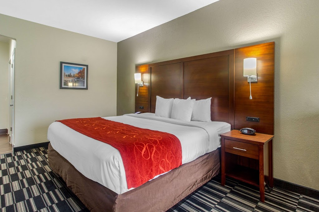 Comfort Suites | 864 Ben Ali Dr, Danville, KY 40422, USA | Phone: (859) 936-9300