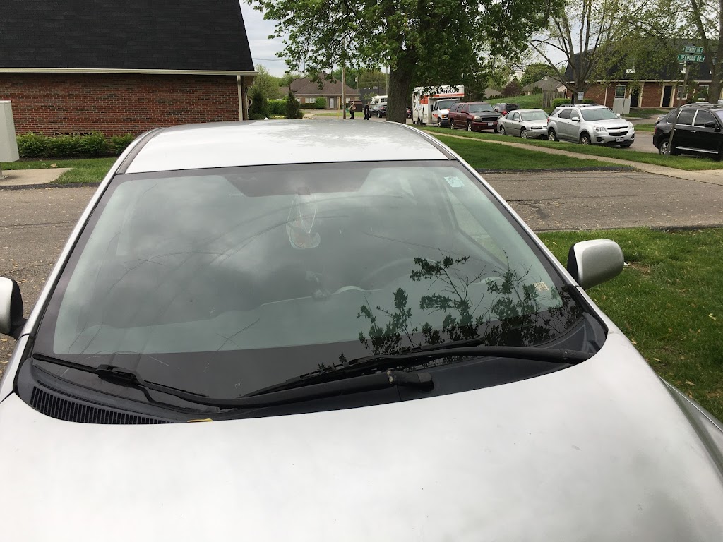 López auto glass LLC Columbus Ohio | W Horizons Dr, Columbus, OH 43204, USA | Phone: (614) 743-6432