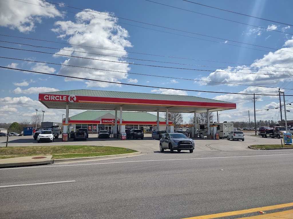 Circle K | 5133 US-31, Calera, AL 35040, USA | Phone: (850) 454-1070