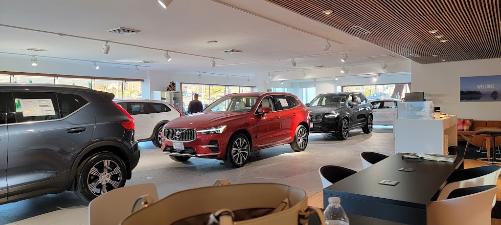 Volvo Cars West County | 14410 Manchester Rd, Manchester, MO 63011, USA | Phone: (636) 227-8303