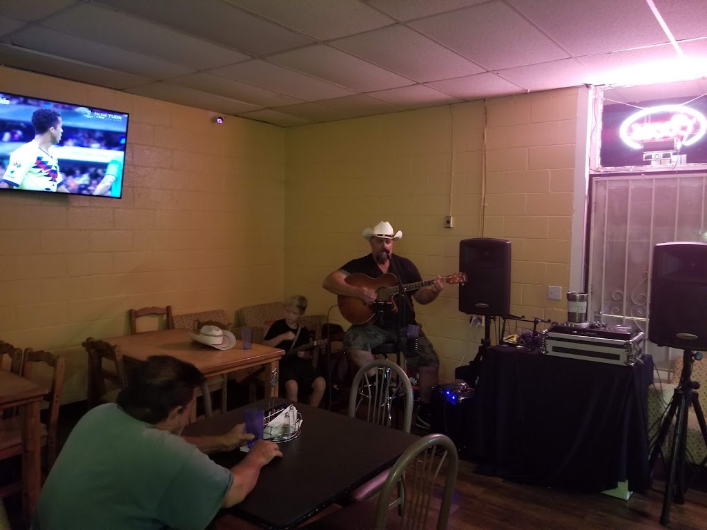 La Cresta Restaurant and Caffé | 1331 La Cresta Blvd, El Cajon, CA 92021, USA | Phone: (619) 938-3436