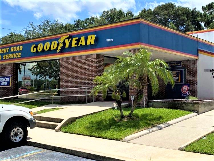 Monument Road Tire & Service | 1471 Monument Rd, Jacksonville, FL 32225, USA | Phone: (904) 997-1000