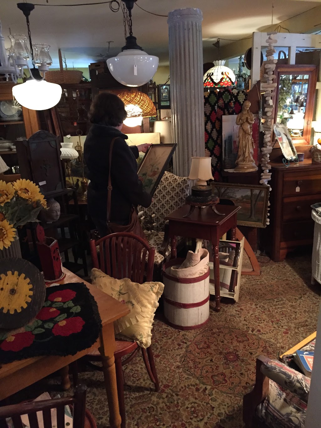 Antiques & Interiors | 5034 US-219, Great Valley, NY 14741, USA | Phone: (716) 945-6737