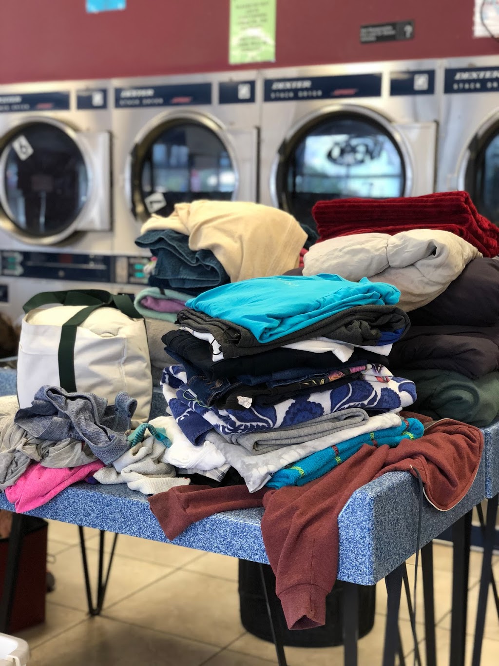 Largo Coin Laundry | 11540 Walsingham Rd, Largo, FL 33778, USA | Phone: (727) 238-3648