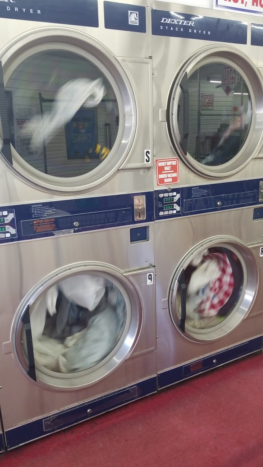 Coin Laundry | 14616 Livingston Ave, Lutz, FL 33559, USA | Phone: (813) 971-1415