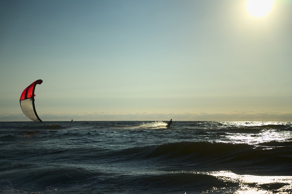 Endless Summer Kitesurfschool Amsterdam | Nieuwendammerdijk 538, 1023 BX Amsterdam, Netherlands | Phone: 06 15602287