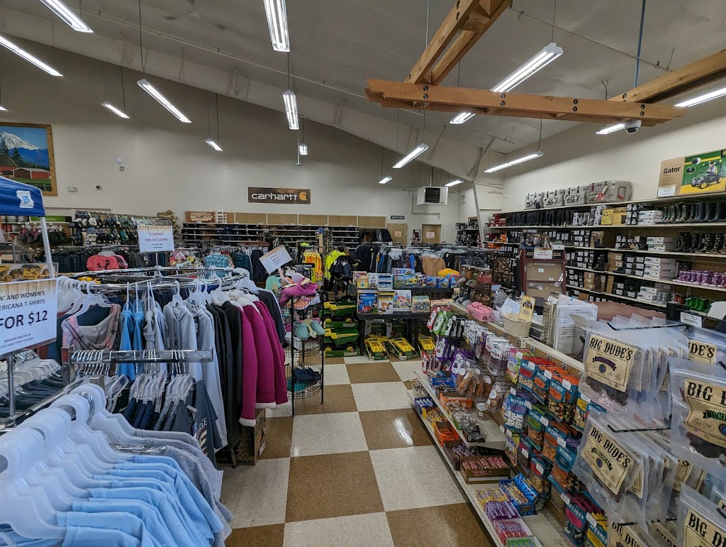 Country Store Freeland Store #5 | 5463 Cameron Rd, Freeland, WA 98249, USA | Phone: (360) 331-1970