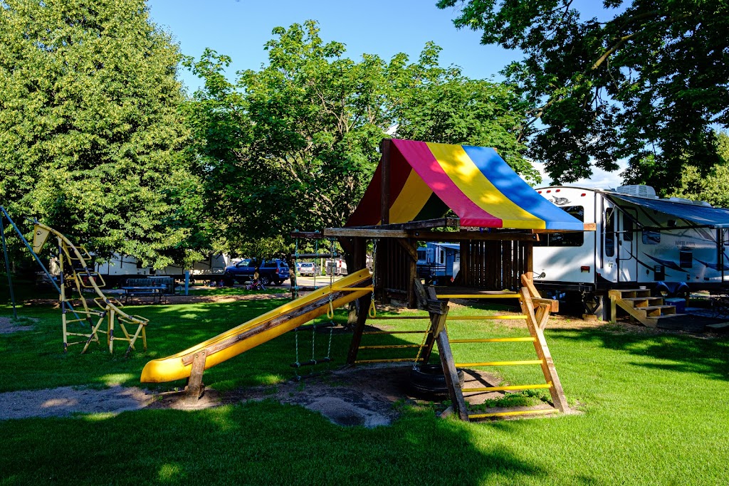 Town & Country RV Park and Campground | 12630 Boone Ave, Savage, MN 55378, USA | Phone: (952) 445-1756