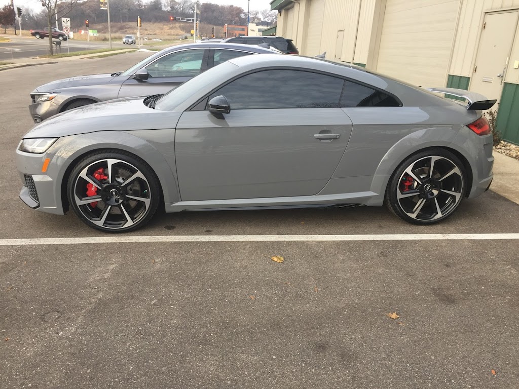 TNT Window Tinting | 7927 Airport Rd, Middleton, WI 53562, USA | Phone: (608) 203-8468