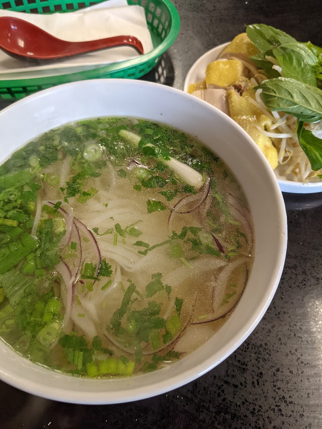 Pho Hong Hung | 13191 Brookhurst St, Garden Grove, CA 92843, USA | Phone: (714) 636-6839