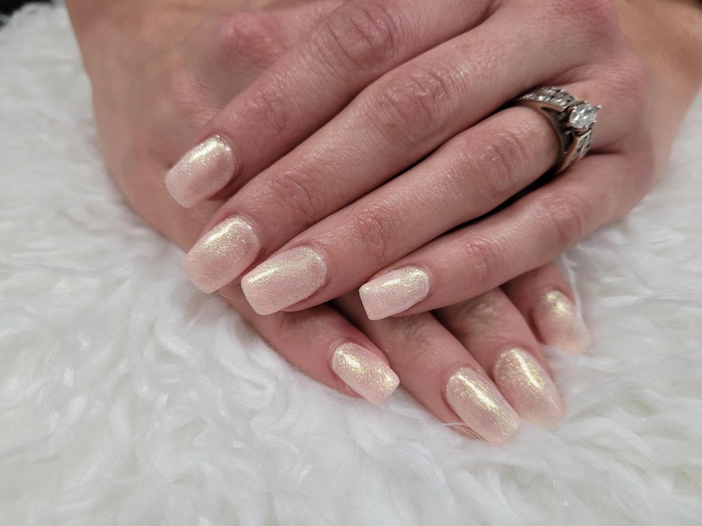 Nails By Regina @Salon Suites of Satasota Florida | 5250 17th St #103, Sarasota, FL 34235, USA | Phone: (360) 953-3667