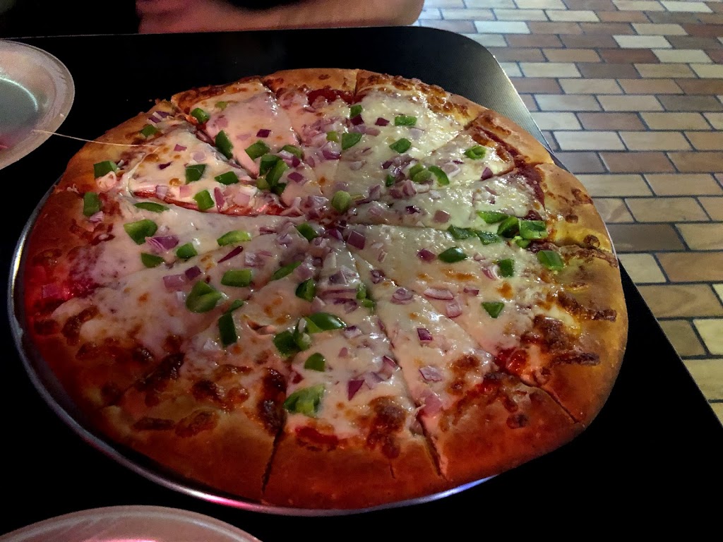 Huskerville Pub & Pizza | 2805 NW 48th St, Lincoln, NE 68524, USA | Phone: (402) 261-9895