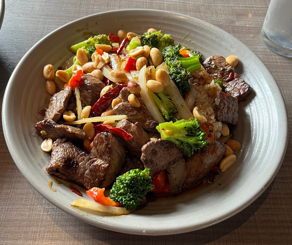 Ling & Louies Asian Bar and Grill | 9397 E Shea Blvd Suite 125, Scottsdale, AZ 85260, USA | Phone: (480) 767-5464