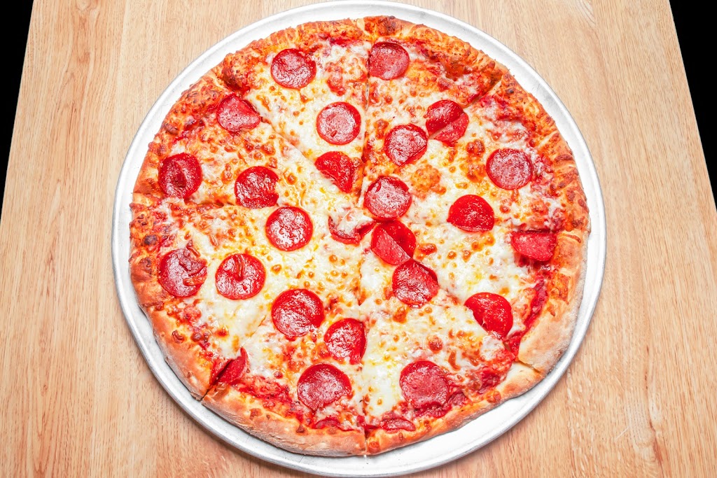 Papas Subs & Pizza | 117 W Cornelius Harnett Blvd, Lillington, NC 27546, USA | Phone: (910) 814-2500