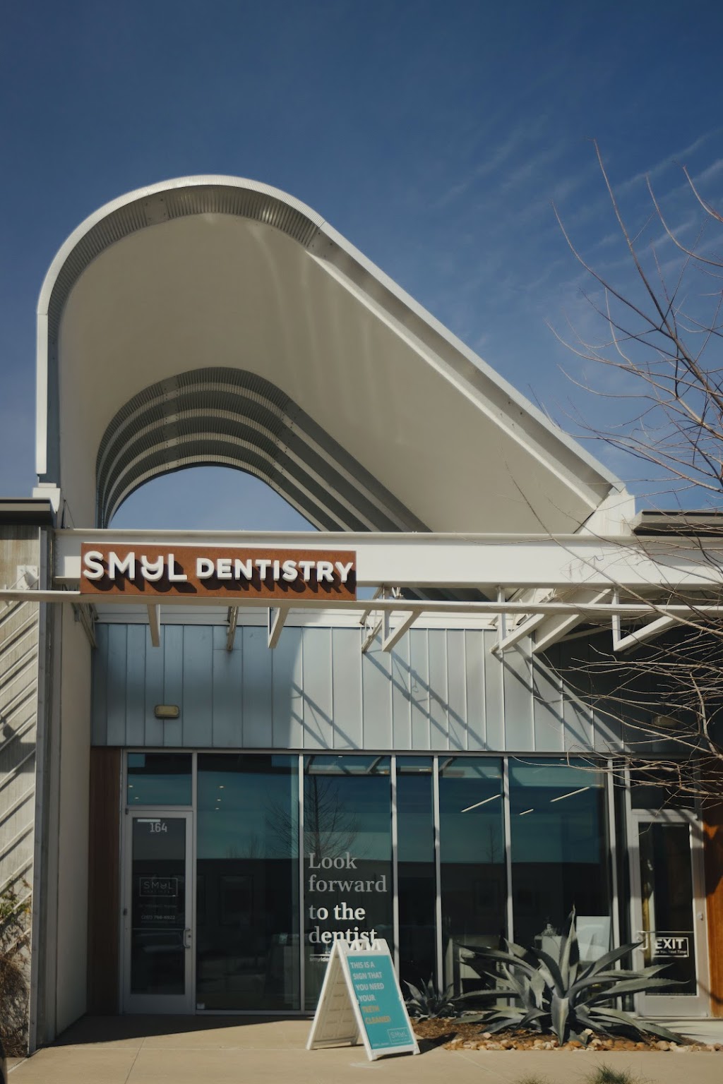 SMYL Dentistry - The Heights | 600 N Shepherd Dr Ste. 164, Houston, TX 77007, USA | Phone: (281) 768-8922