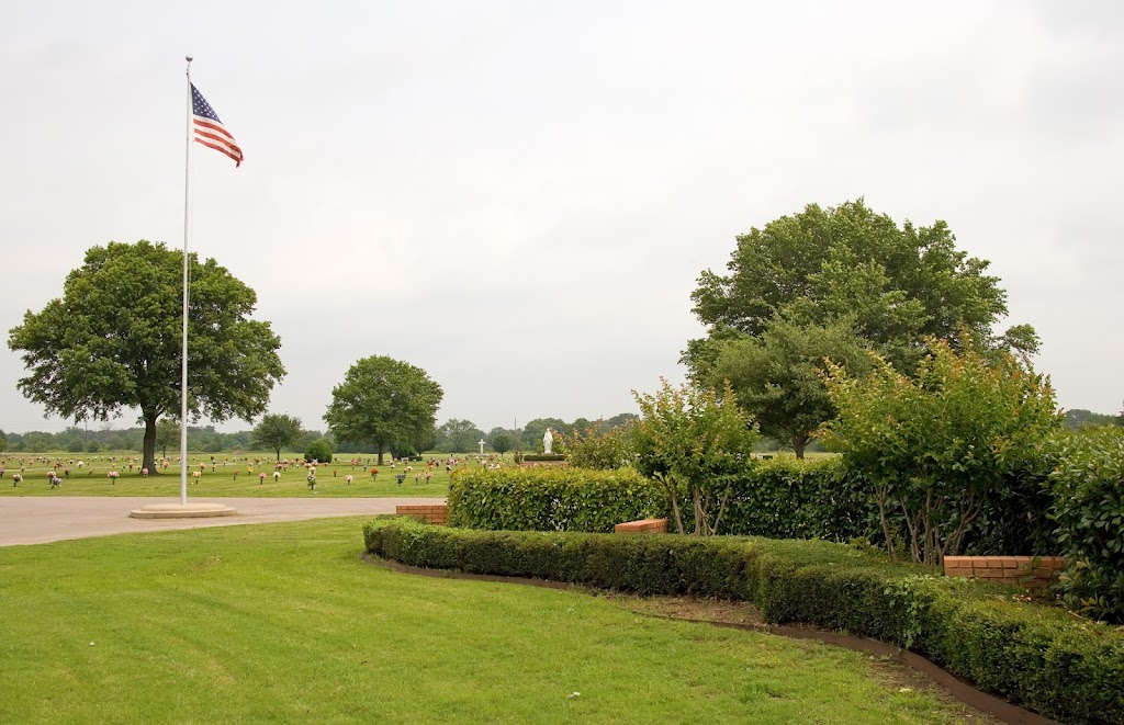 Memoryland Memorial Park | 808 W Jack Finney Blvd, Greenville, TX 75402, USA | Phone: (903) 455-1387