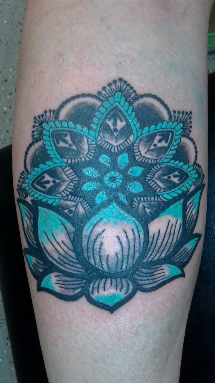 Full Spectrum Tattoo | 86 Meramec Valley Plaza, Valley Park, MO 63088, USA | Phone: (636) 225-4456