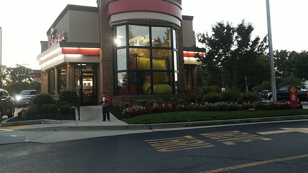 Chick-fil-A Edgewater, MD | 3220 Solomons Island Rd, Edgewater, MD 21037 | Phone: (410) 956-0402