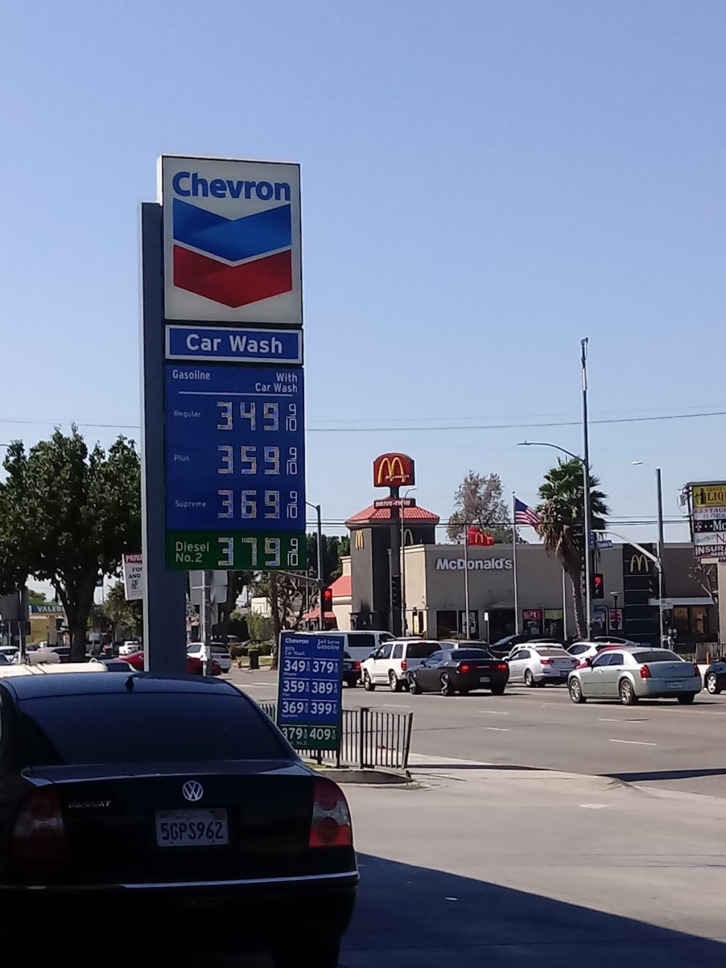 Chevron | 428 W Florence Ave, Los Angeles, CA 90003, USA | Phone: (323) 750-1360