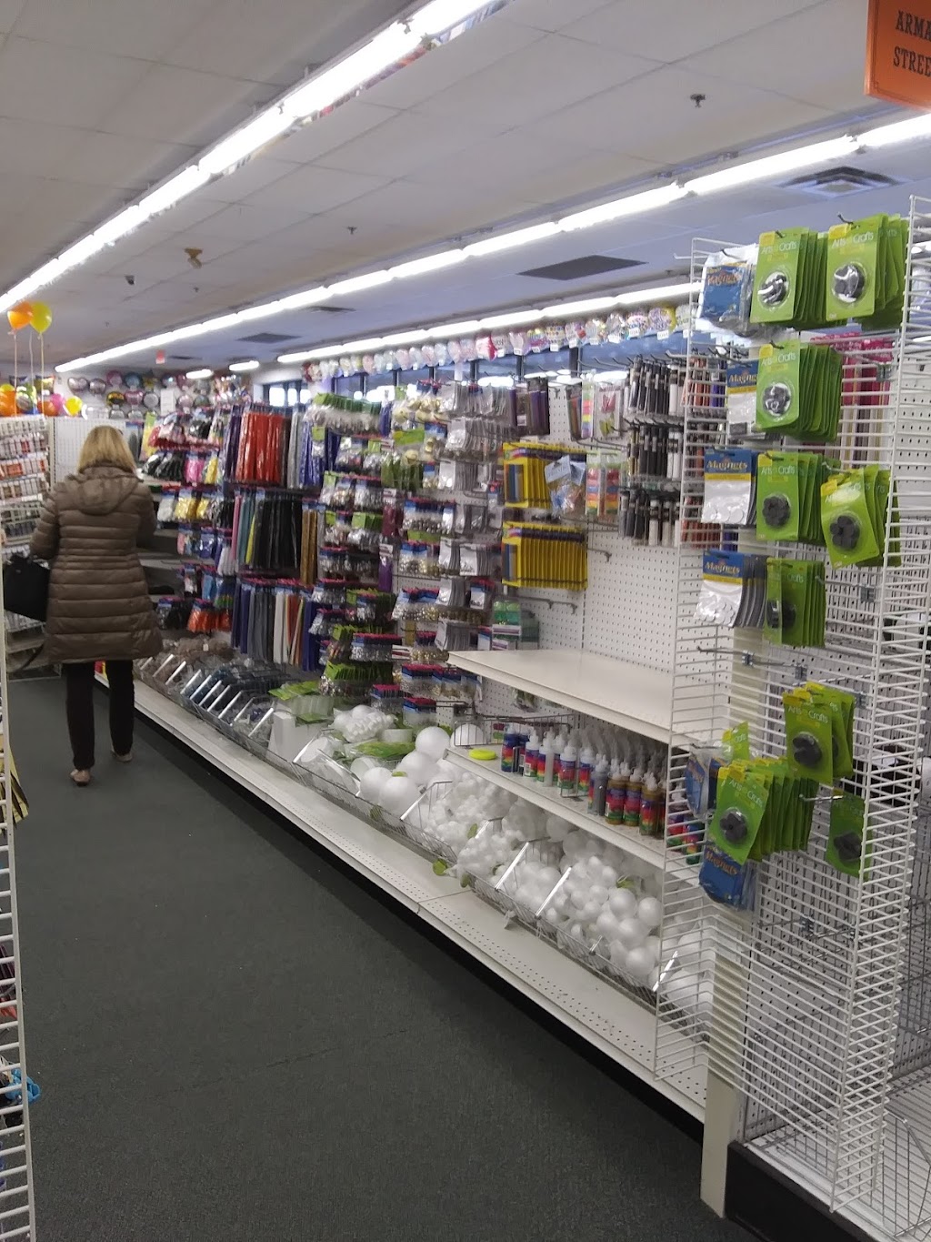 Debbys Dollar | 58952 Van Dyke Ave, Washington, MI 48094, USA | Phone: (586) 786-5710