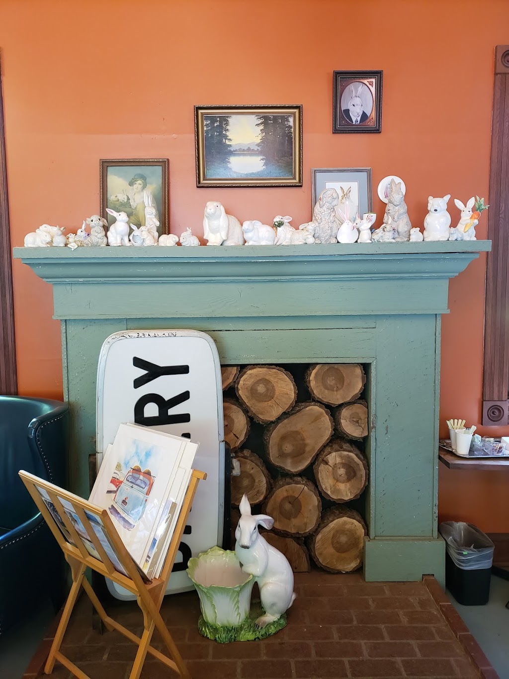 White Rabbit Bakery | 21368 Pacific Hwy E, Aurora, OR 97002, USA | Phone: (503) 267-9044