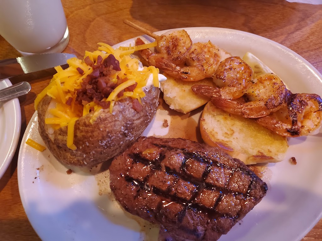 Texas Roadhouse | 6130 College Dr, Suffolk, VA 23435, USA | Phone: (757) 484-8979