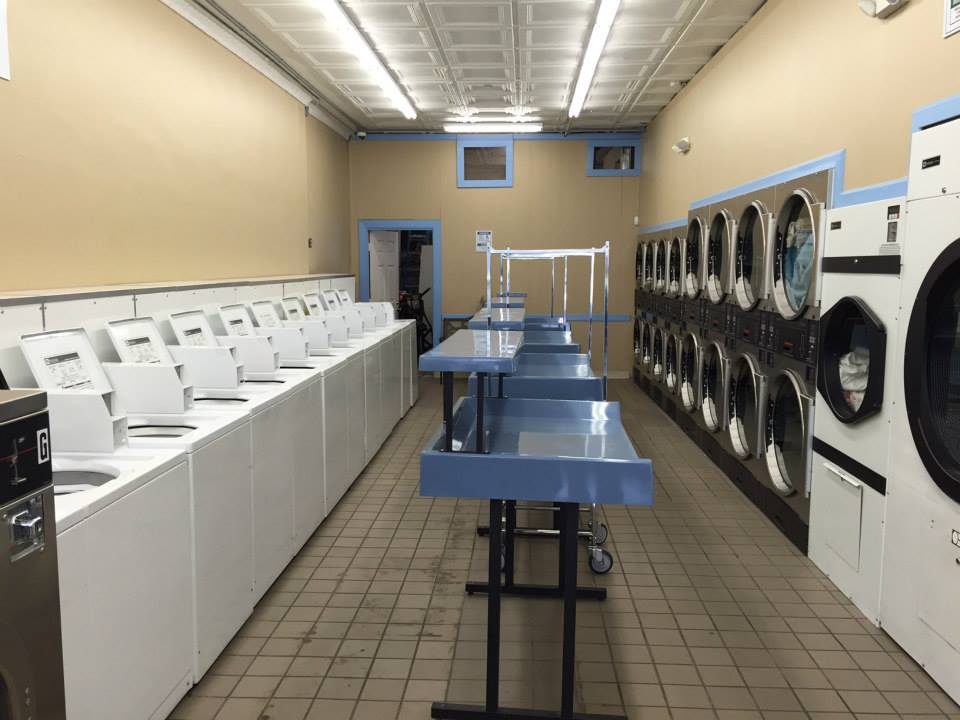 Neighborhood Laundromat, Cleveland Street | 408 Cleveland St, Richmond, VA 23221, USA | Phone: (804) 286-0668