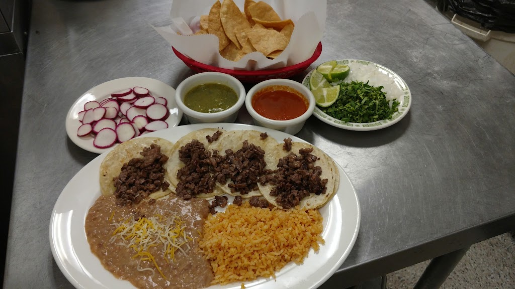Lupes Antojitos Mexican Food | 180 US-550, Bernalillo, NM 87004, USA | Phone: (505) 867-2145