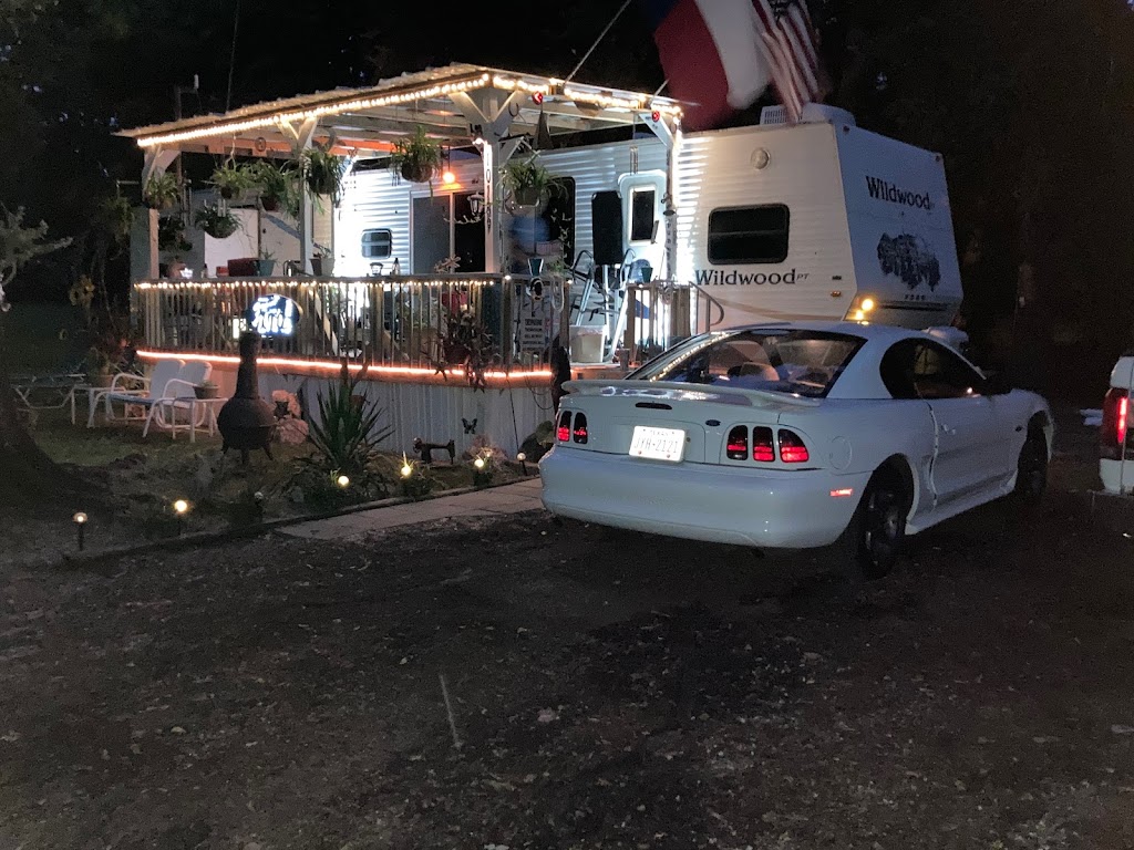 Duck Cove Trailer Park | 3209 Co Rd 3706, Wills Point, TX 75169, USA | Phone: (903) 560-1111