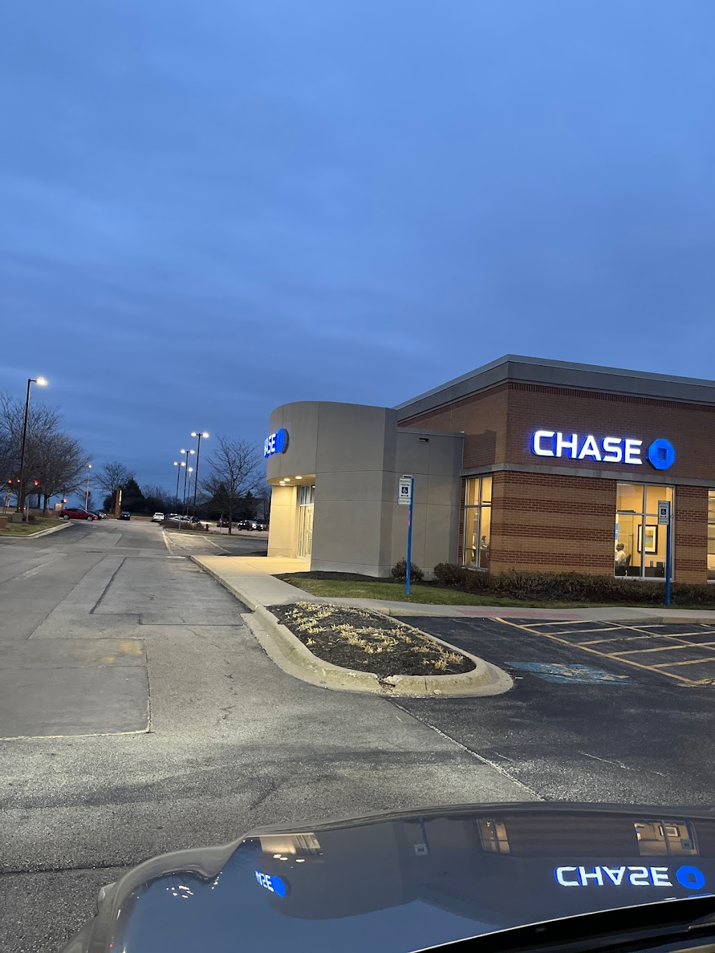 Chase ATM | 805 W Euclid Ave, Palatine, IL 60067, USA | Phone: (800) 935-9935