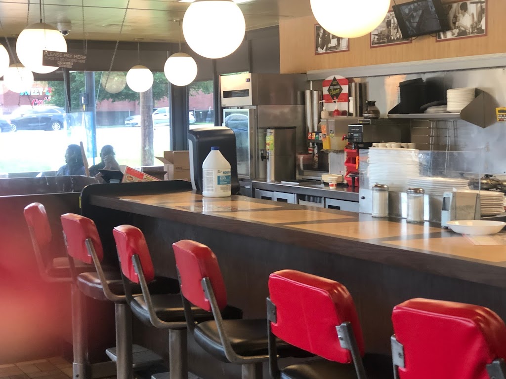 Waffle House | 4135 Sugarloaf Pkwy, Lawrenceville, GA 30044, USA | Phone: (770) 277-1329