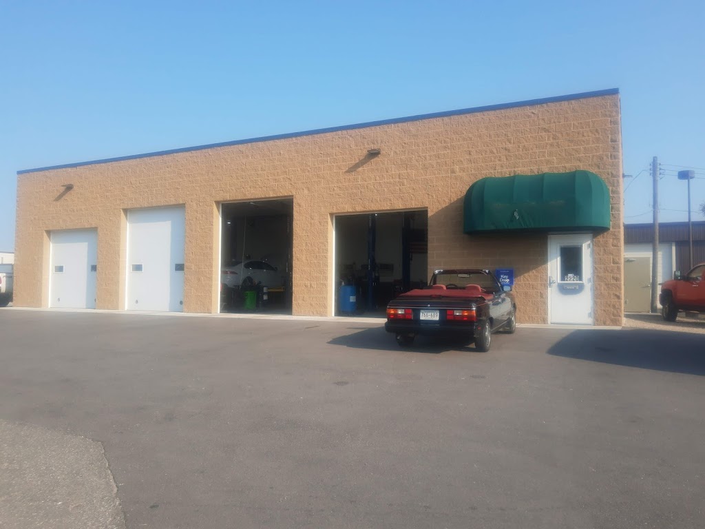 Chunks Lakeshore Auto | 2220 Daniels St #9275, Long Lake, MN 55356, USA | Phone: (952) 473-4848