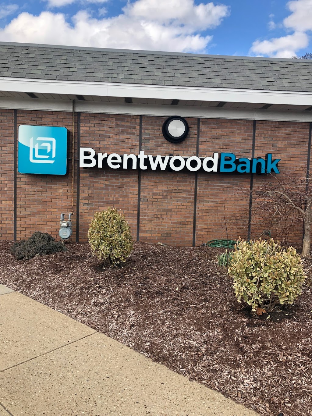 Brentwood Bank | 401 McMurray Rd, Bethel Park, PA 15102, USA | Phone: (412) 409-2265