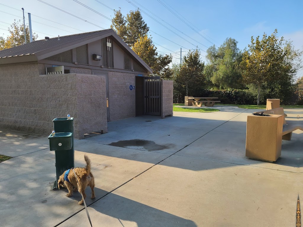 Vina Vieja Park | 3026 E Orange Grove Blvd, Pasadena, CA 91107, USA | Phone: (626) 744-7275