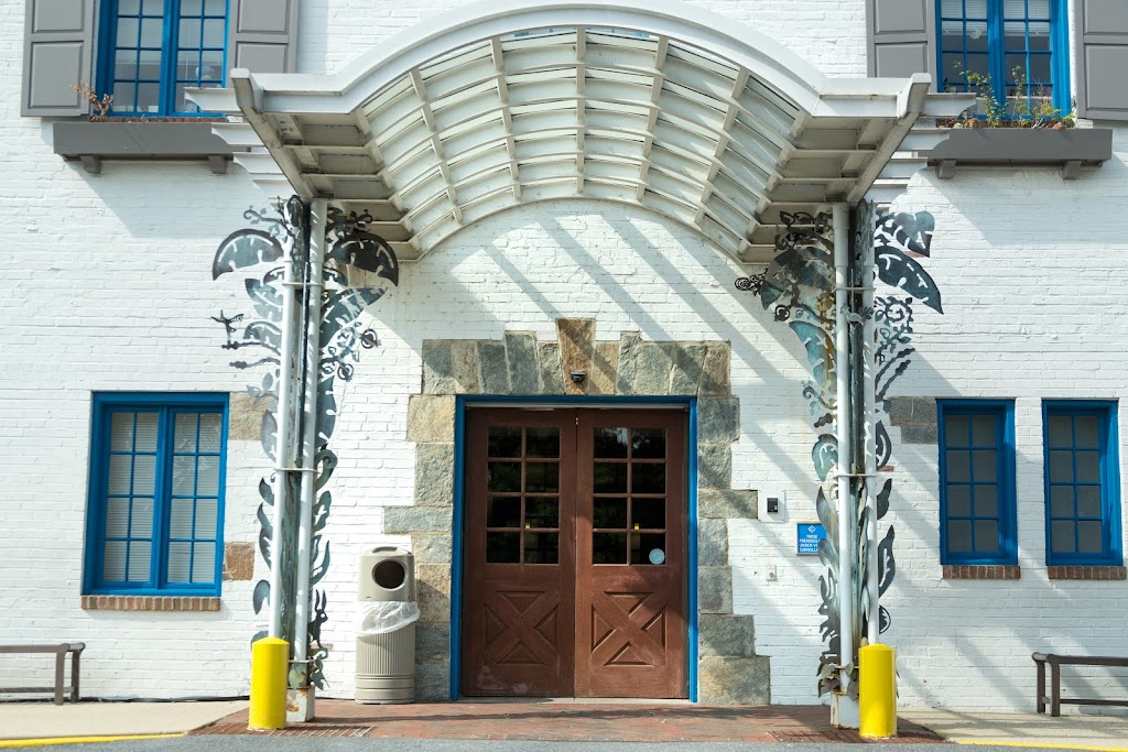 The HSC Pediatric Center | 1731 Bunker Hill Rd NE, Washington, DC 20017, USA | Phone: (202) 832-4400