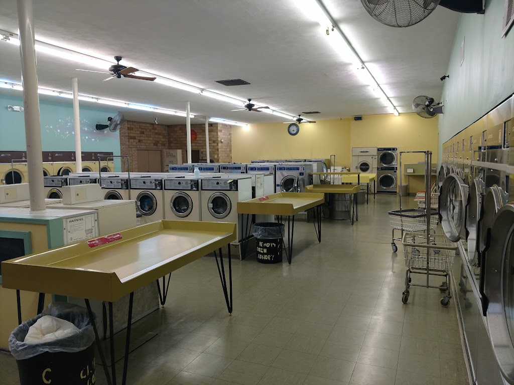 Claremont Coin Laundry | 1320 Claremont Ave, Ashland, OH 44805, USA | Phone: (330) 521-8517