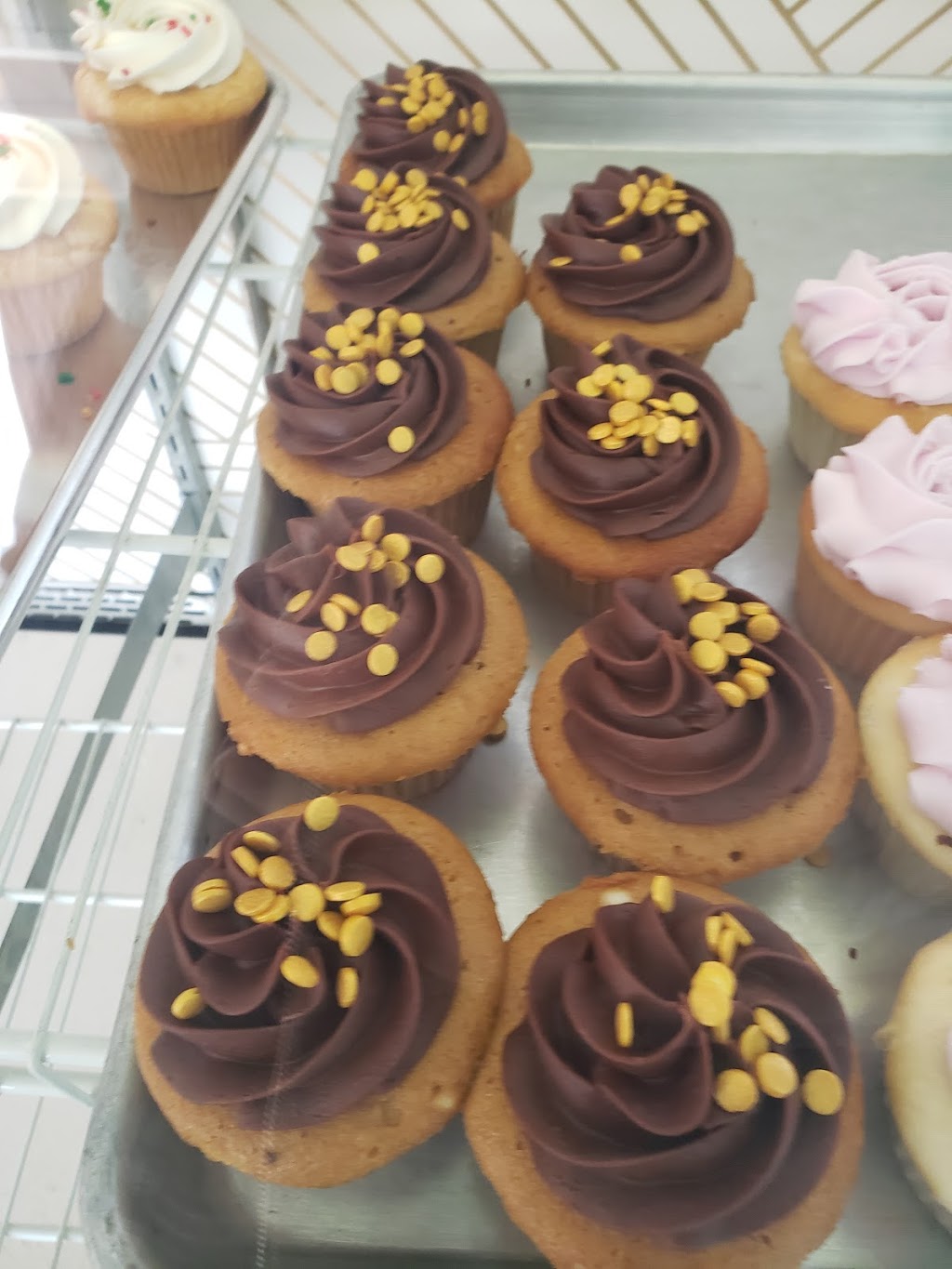 Tasty Treats Bakery | 6806 Indianapolis Blvd, Hammond, IN 46323, USA | Phone: (219) 381-4028