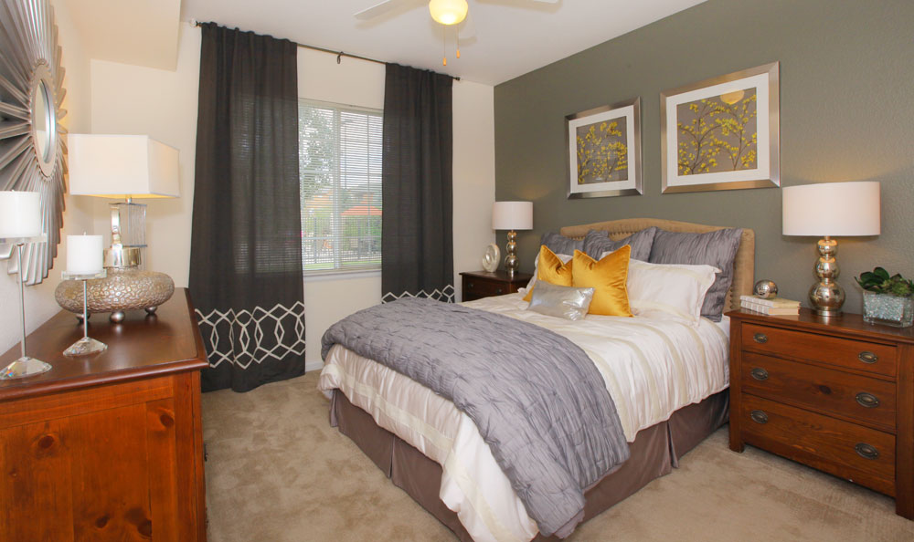 Red Hawk Ranch | 12150 Washington Center Pkwy, Thornton, CO 80241, USA | Phone: (844) 874-9025