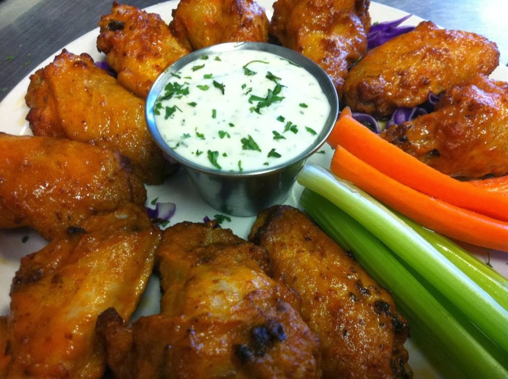 Uncle Joes Pizzeria | 3401 E Tudor Rd, Anchorage, AK 99507, USA | Phone: (907) 337-4652