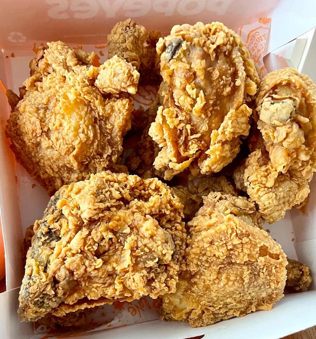 Popeyes Louisiana Kitchen | 1650 County Rd 210 W, Jacksonville, FL 32259, USA | Phone: (904) 829-3946