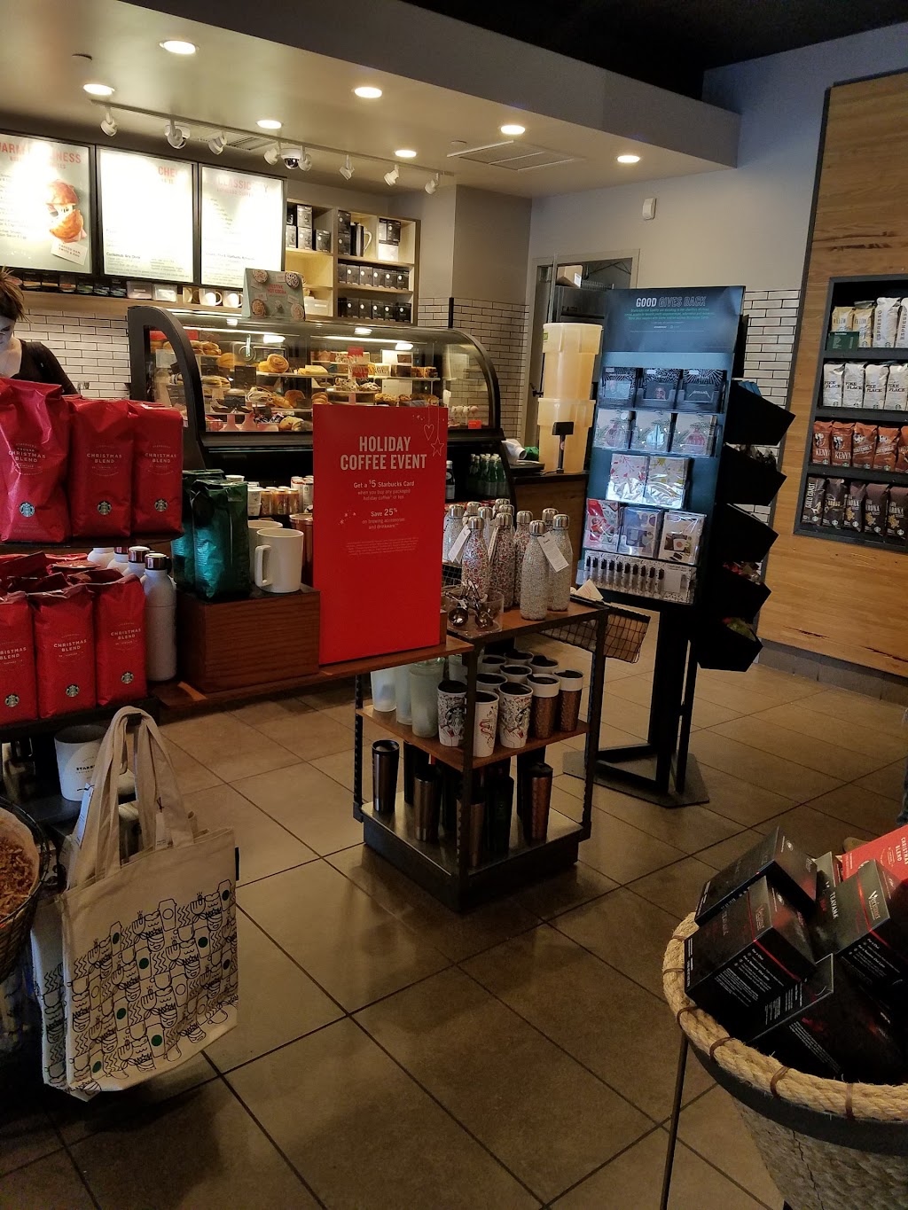 Starbucks | 1139 E Kettleman Ln, Lodi, CA 95240, USA | Phone: (209) 366-2964