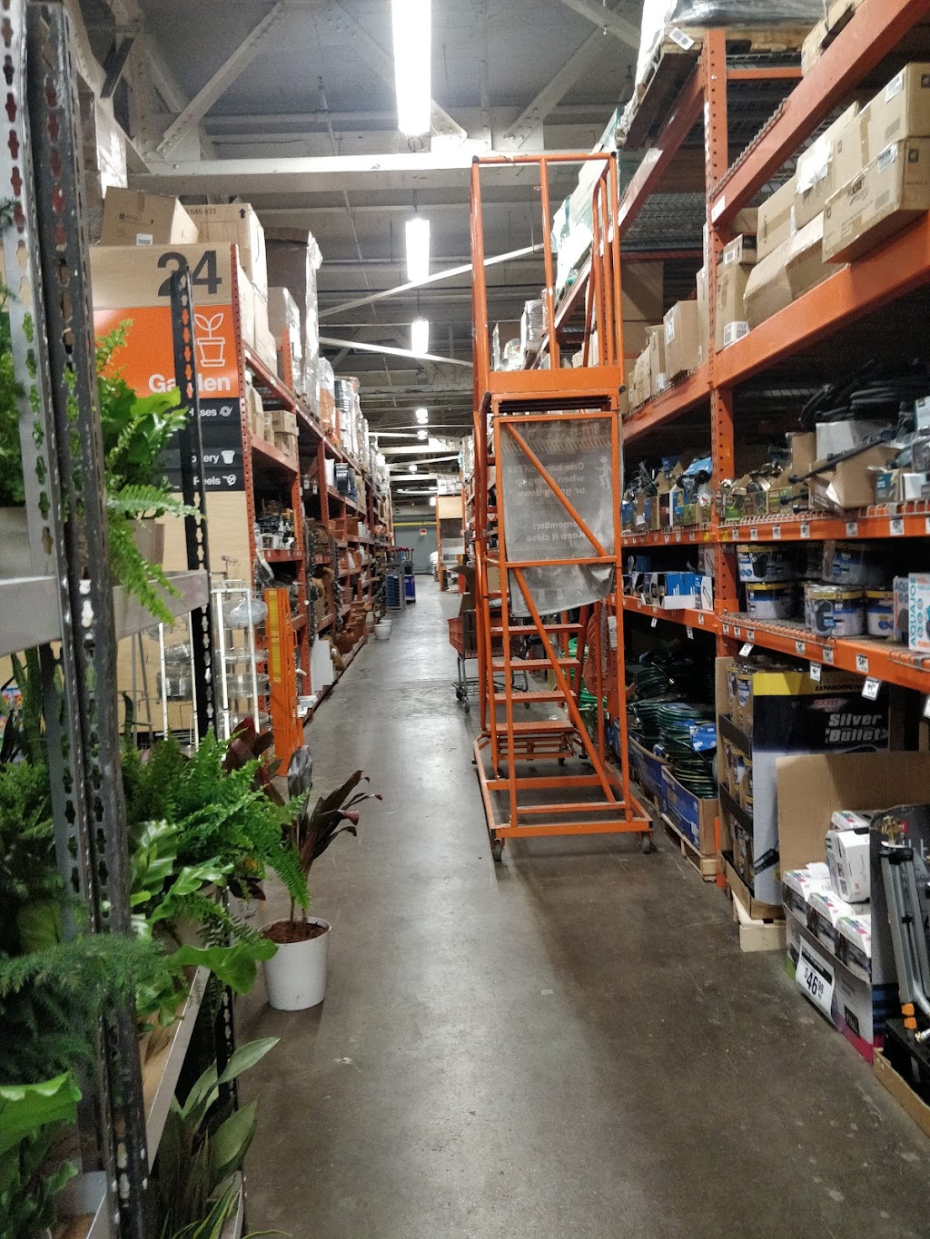 The Home Depot | 1933 Davis St, San Leandro, CA 94577, USA | Phone: (510) 636-9600