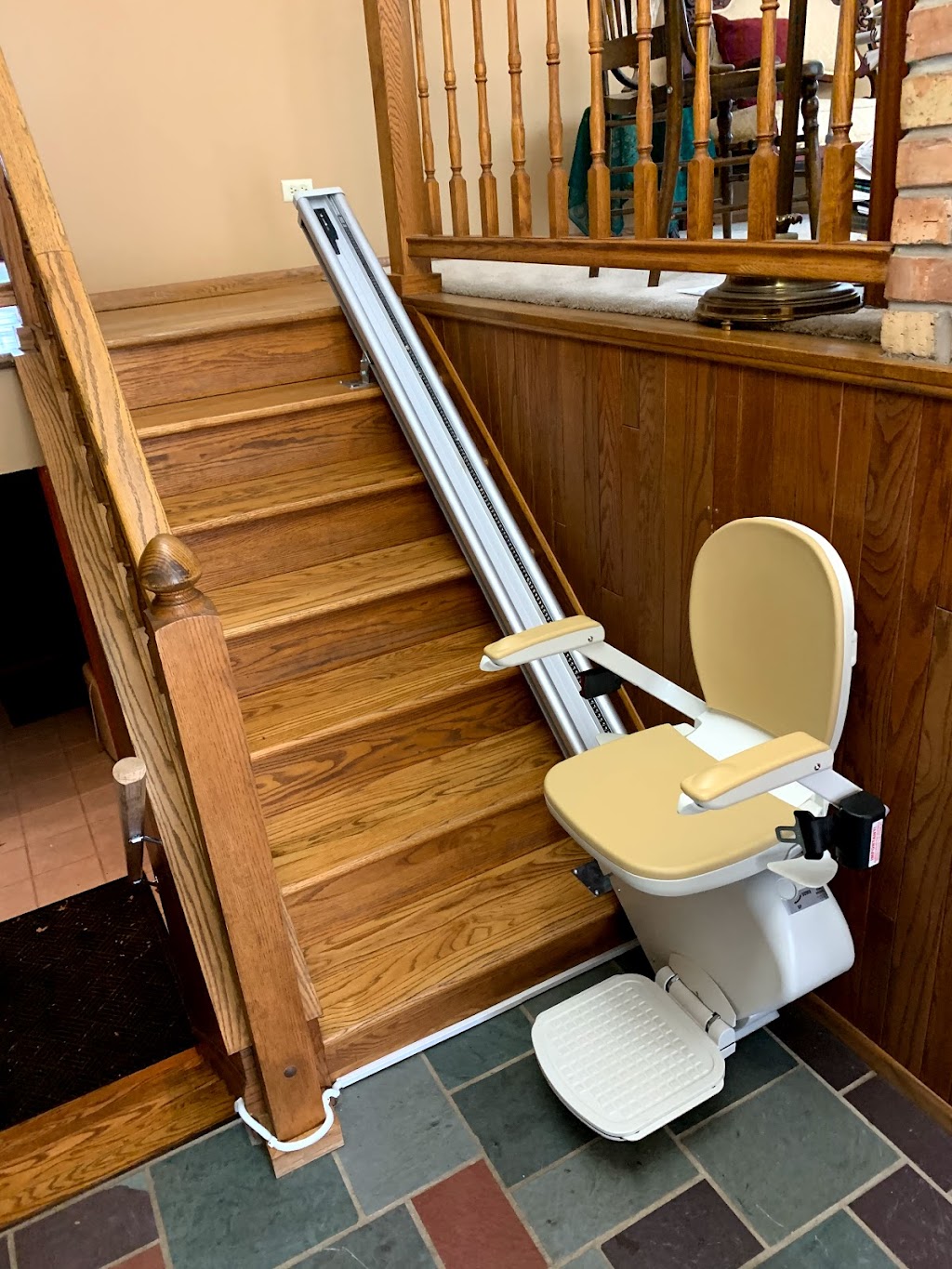 STARLIFT- StairLift For Vets Non-Profit Donations Welcome | 2569 7th Ave E, North St Paul, MN 55109, USA | Phone: (888) 683-8543