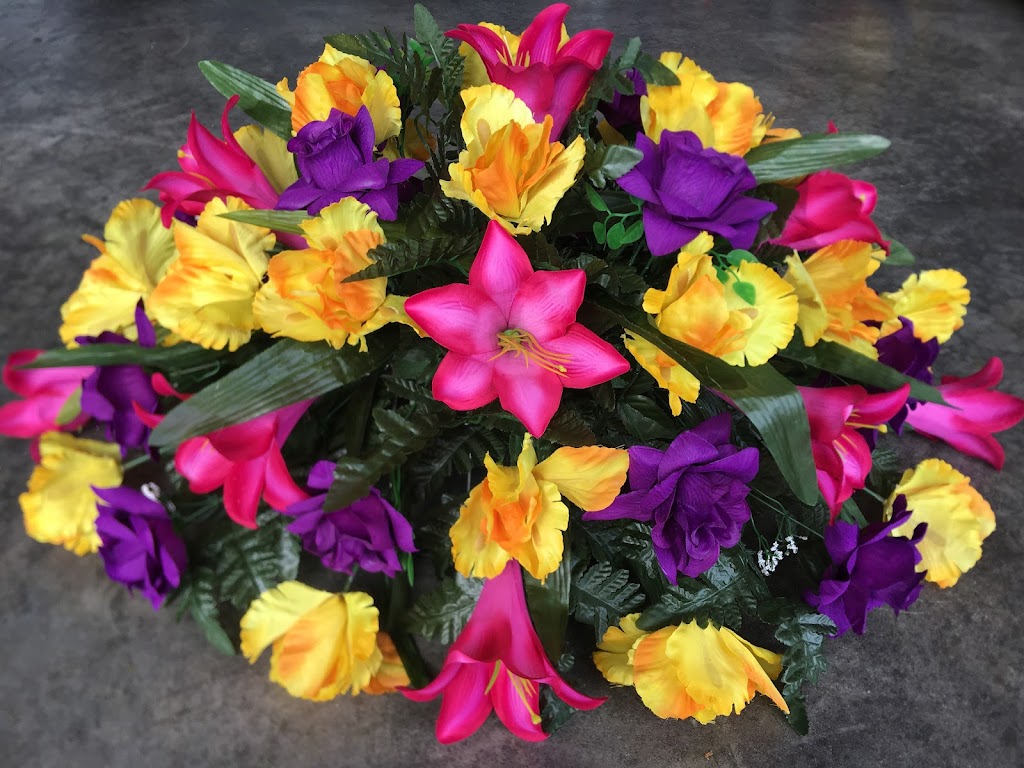 RosaJames Floral Designs | 1040 Harbour Ln, Lawrenceburg, KY 40342, USA | Phone: (859) 339-0990