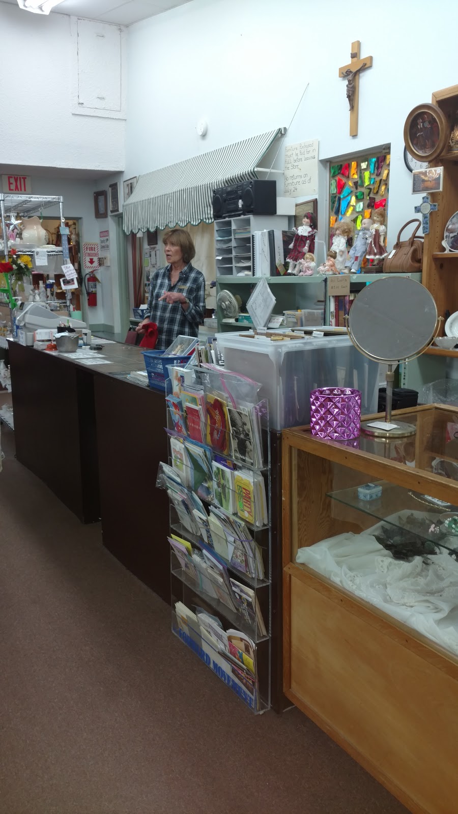 St Andrews Thrift Shop | 2301 Deltona Blvd, Spring Hill, FL 34606, USA | Phone: (352) 686-1114