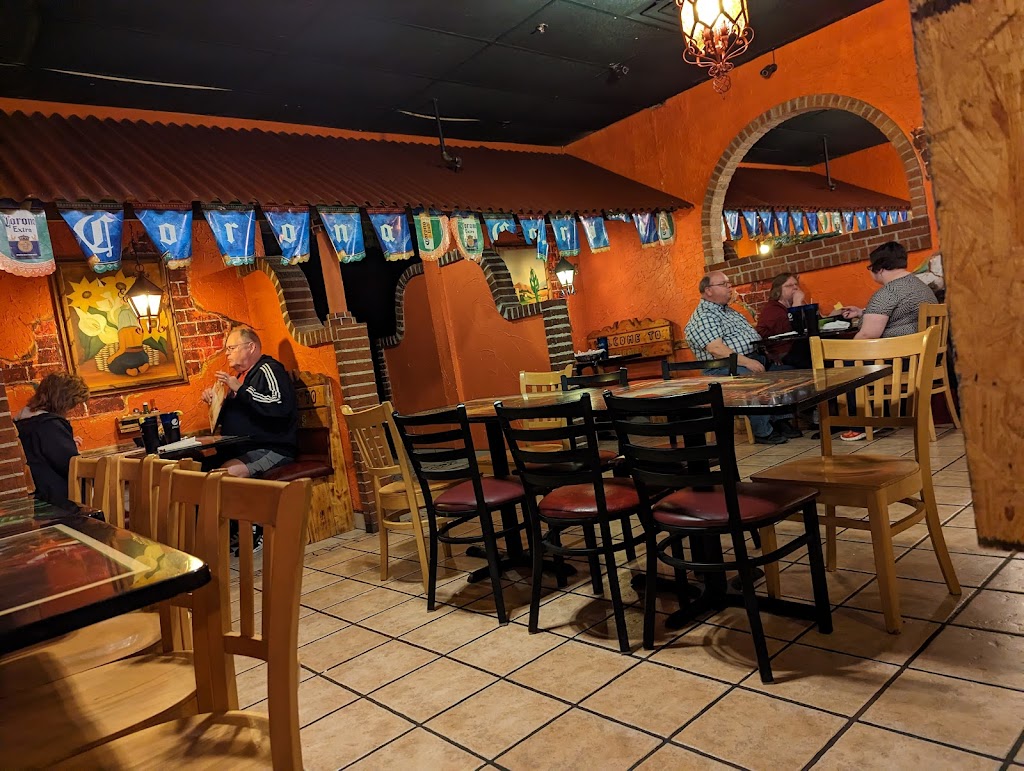 Chimis Fresh-Mex | 8 Wentzville Center Drive, Wentzville, MO 63385, USA | Phone: (636) 887-4422