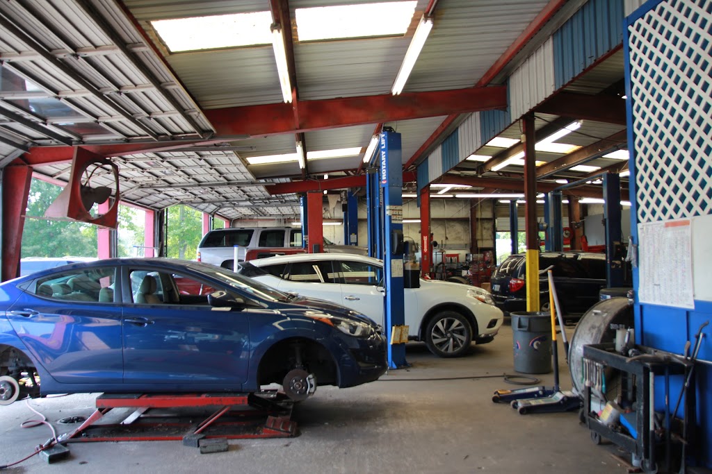 Tire Town Auto Service | 627 Old Spanish Trail, Slidell, LA 70458, USA | Phone: (985) 643-7092