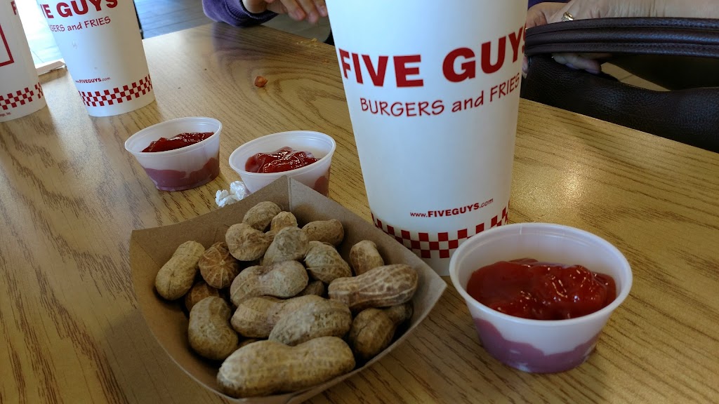 Five Guys | 4625 Candlewood St, Lakewood, CA 90712, USA | Phone: (562) 531-0555