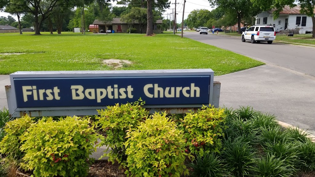 First Baptist Church | 824 W Main St, New Roads, LA 70760, USA | Phone: (225) 638-7541